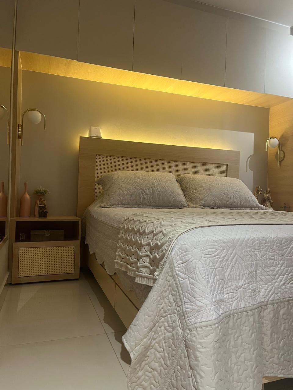 Uptown Home/ Apartamento 2702/ Nascente/ 65 m/  2 quartos/ Automatizado / Decorado / Porteira Fechada / Completo