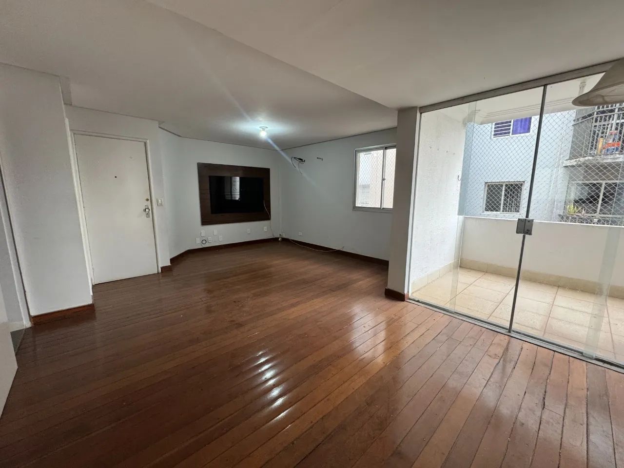 Apartamento 2 quartos no Setor Bueno